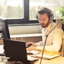 Exindru - Experts in Drupal - Our Drupal projects - DHL Express support landingspage